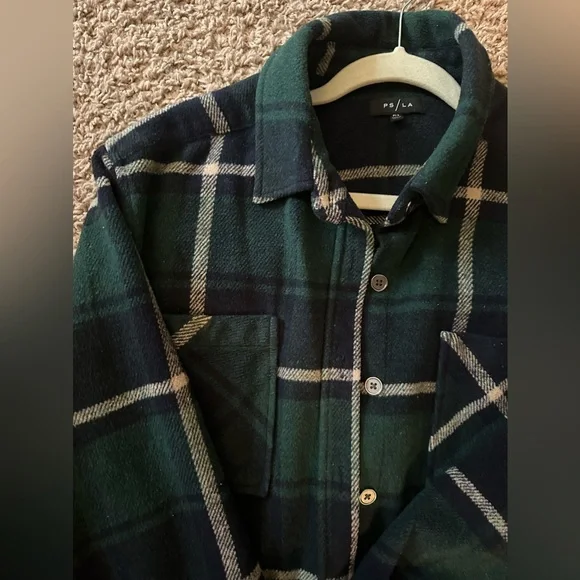 PacSun green and black flannel - Picture 2 of 3